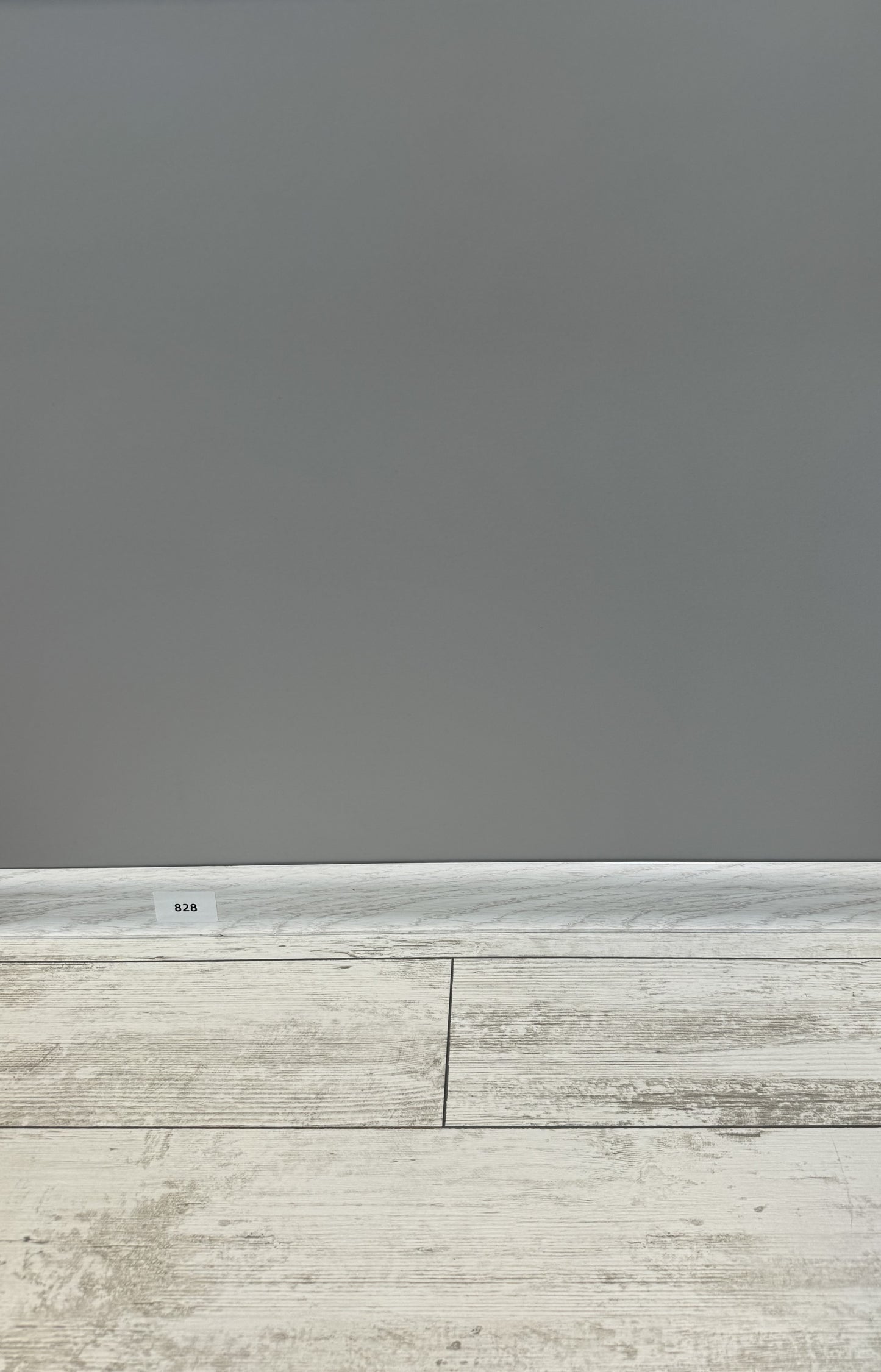 Waterproof laminate FLOORPAN FN014 (Antik Beyaz) AC4/32 10mm