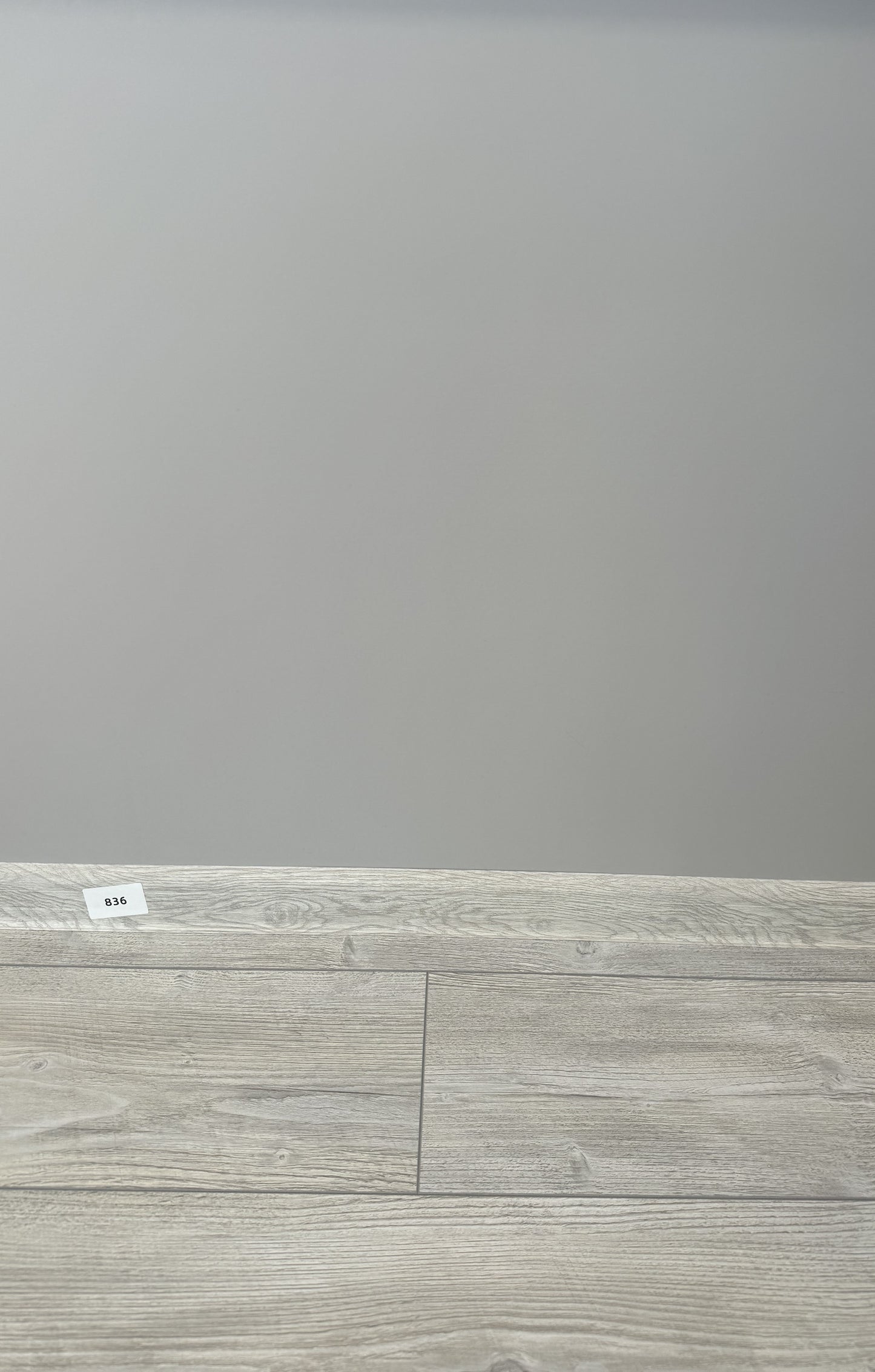 Waterproof laminate FLOORPAN FU004 (Miami) AC4/32 8mm