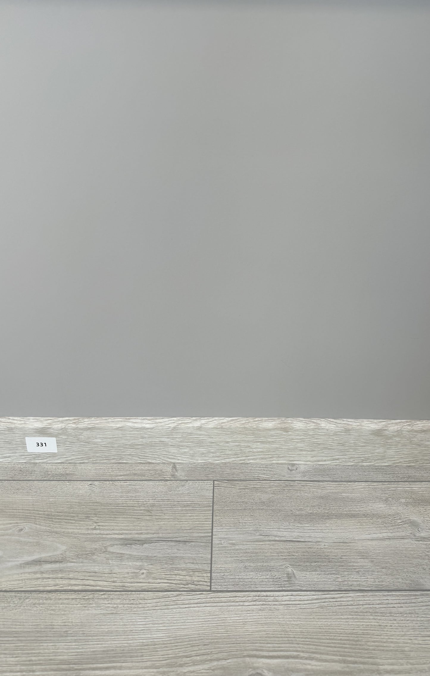 Waterproof laminate FLOORPAN FU004 (Miami) AC4/32 8mm